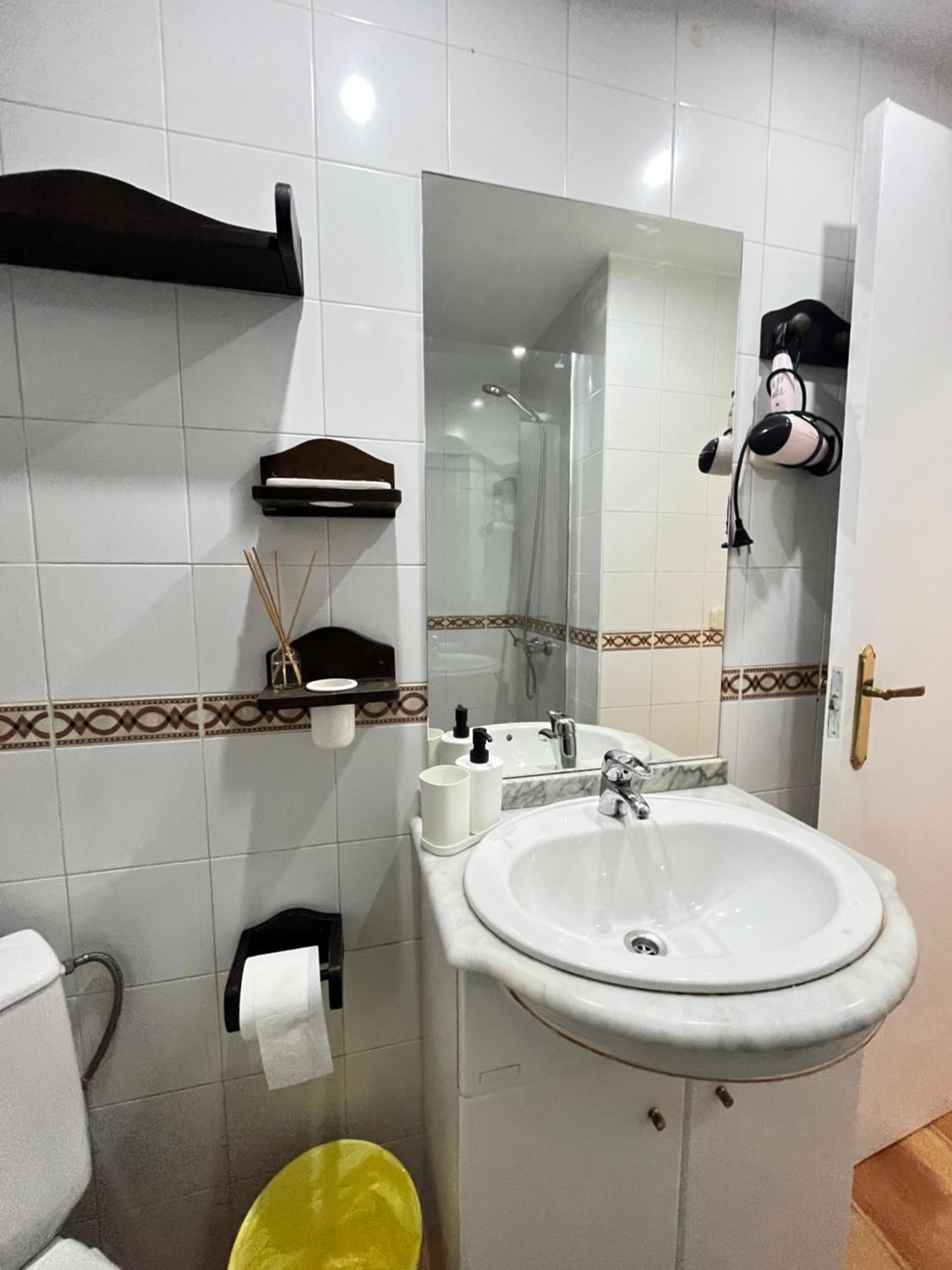 Terraza Santa Isabel Temporal Apartment Madrid Ngoại thất bức ảnh