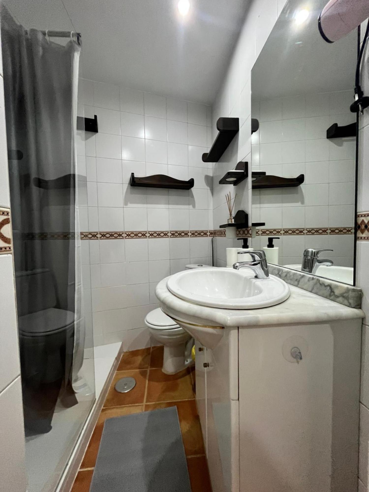 Terraza Santa Isabel Temporal Apartment Madrid Ngoại thất bức ảnh